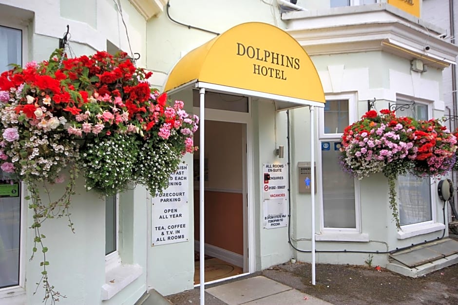 Dolphins Hotel