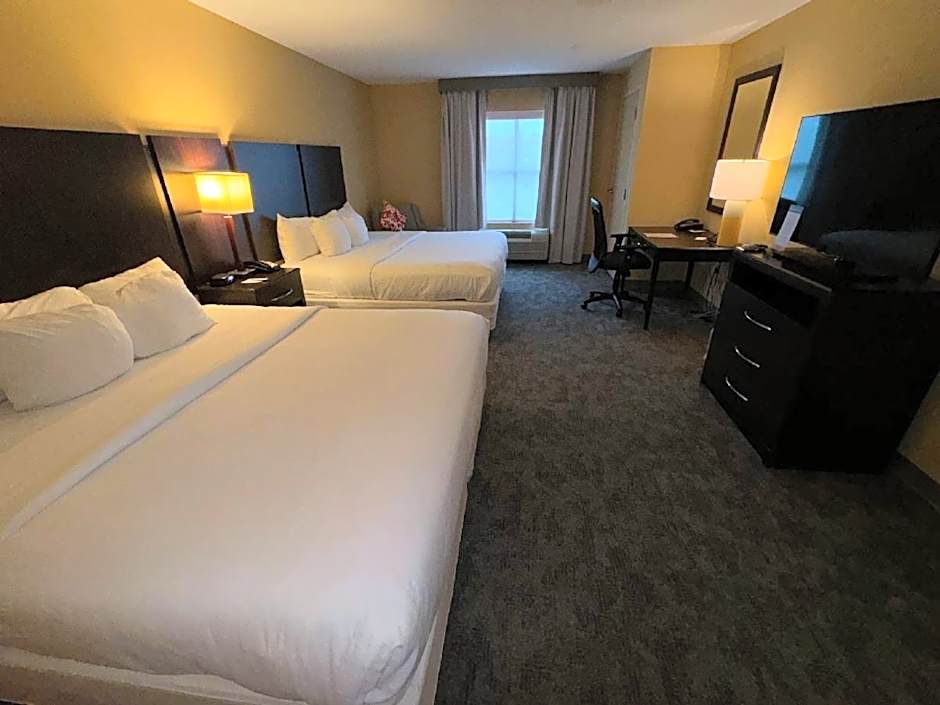 Comfort Inn & Suites Lexington Park near Pax River