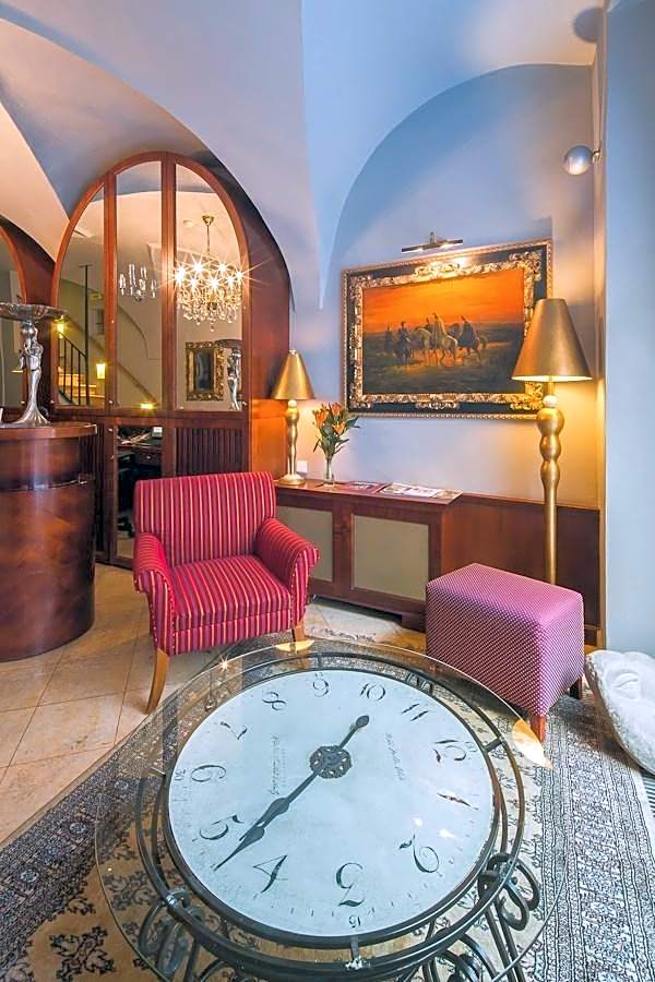 The Golden Wheel Boutique Hotel