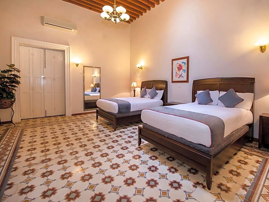 Hotel Senorial