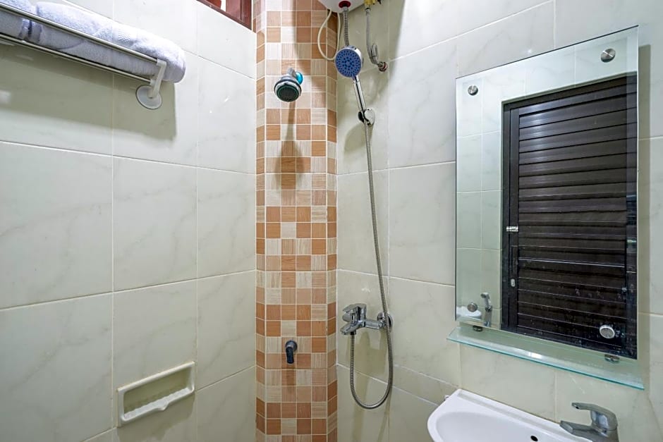 OYO 2347 Griya Patran