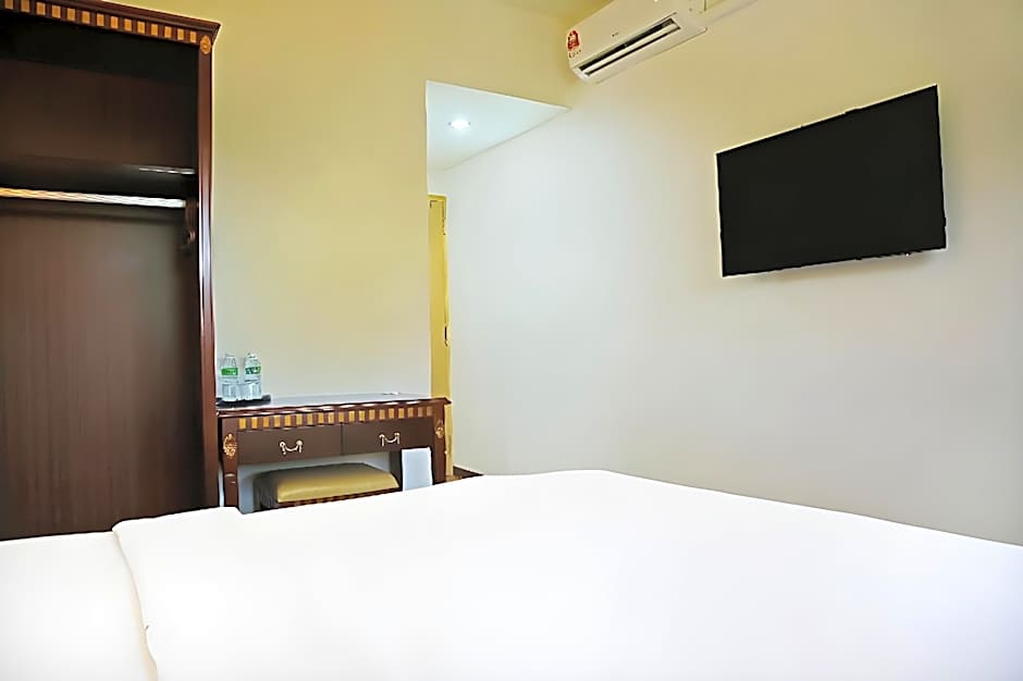 Borneo Suites Hotel