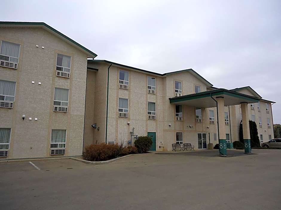 Super 8 by Wyndham Dauphin