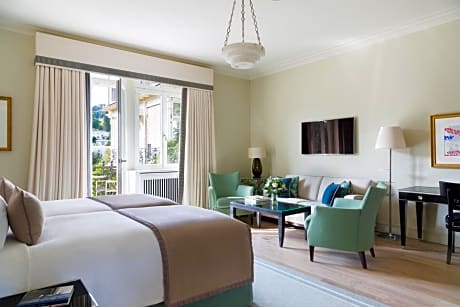 Stephanie Deluxe Double Room