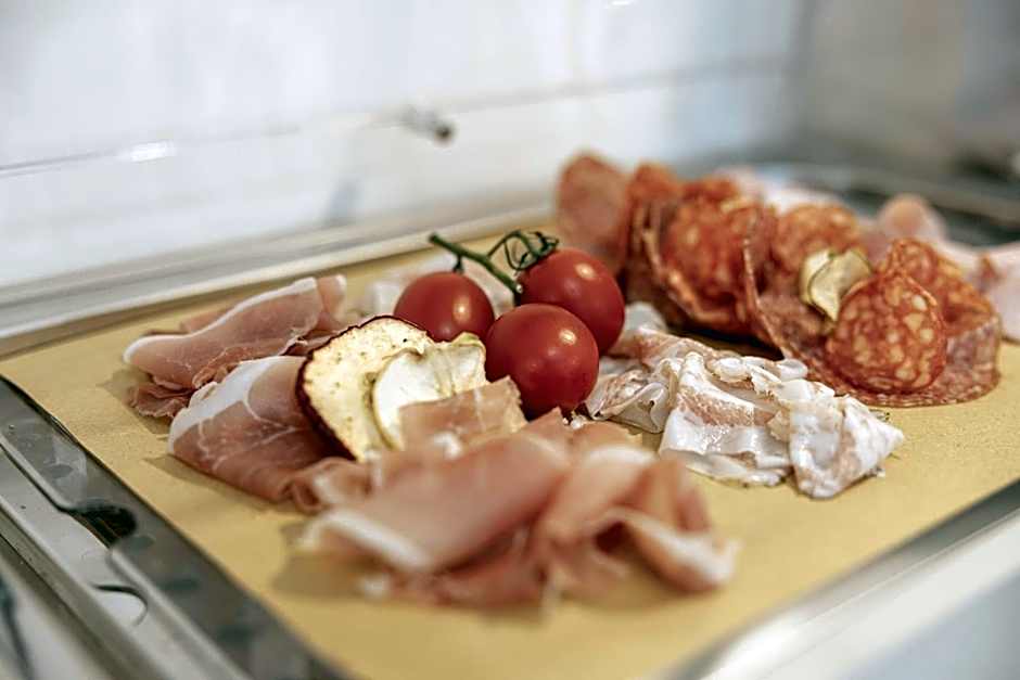 SK Active hotel - ex Garni Hotello