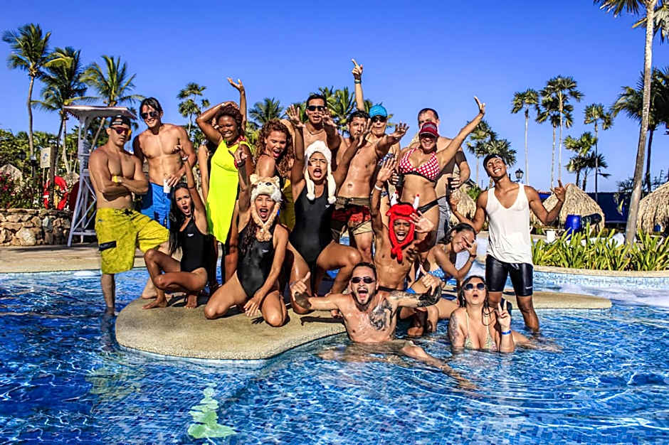 Hesperia Playa El Agua