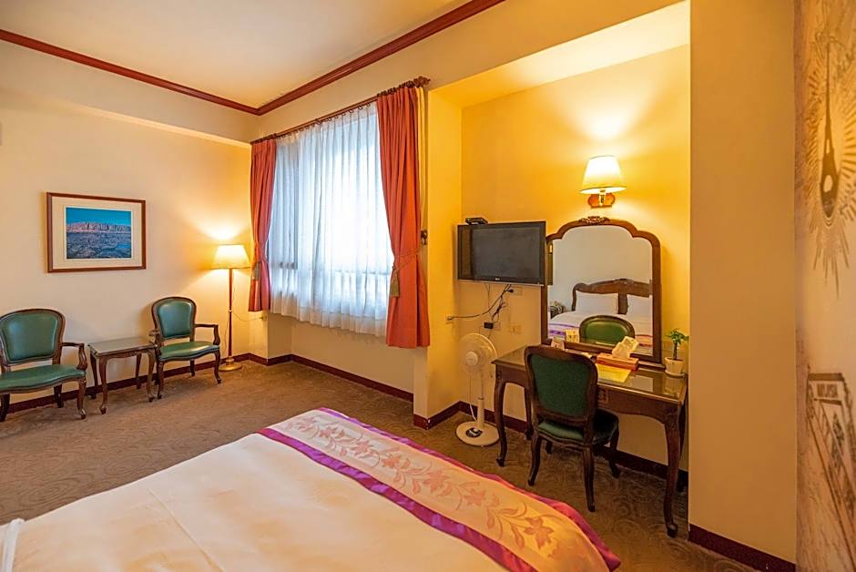 East Commercial Affairs Hotel