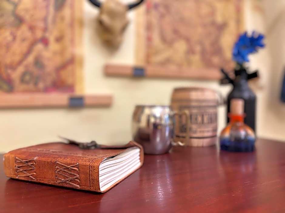 Pirate Family, Theme Room, Free Parking