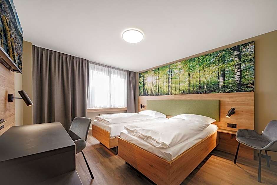 Hotel Linde - 24h Self Check-in