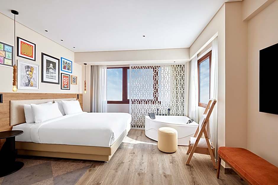 Hyatt Centric Cairo West