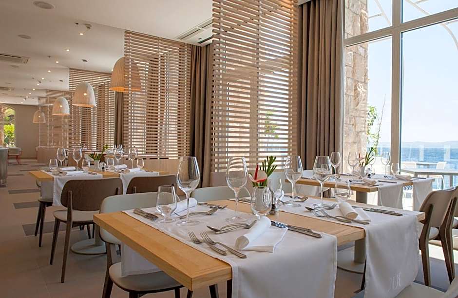 Bluesun Hotel Jadran