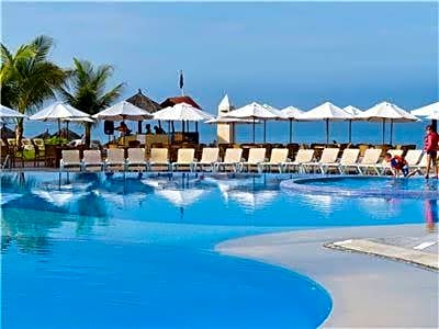 VILLA PARA 8p 6A 2M dentro del HOTEL a un costado del Krystal IXTAPA cuenta con playa y WIFI