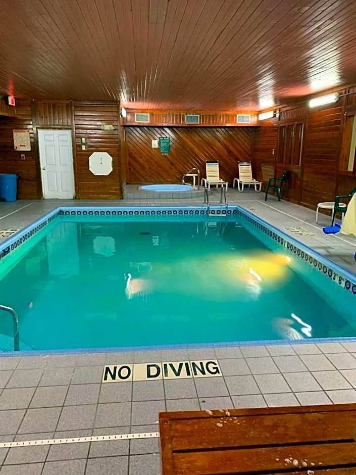 Days Inn by Wyndham Topeka