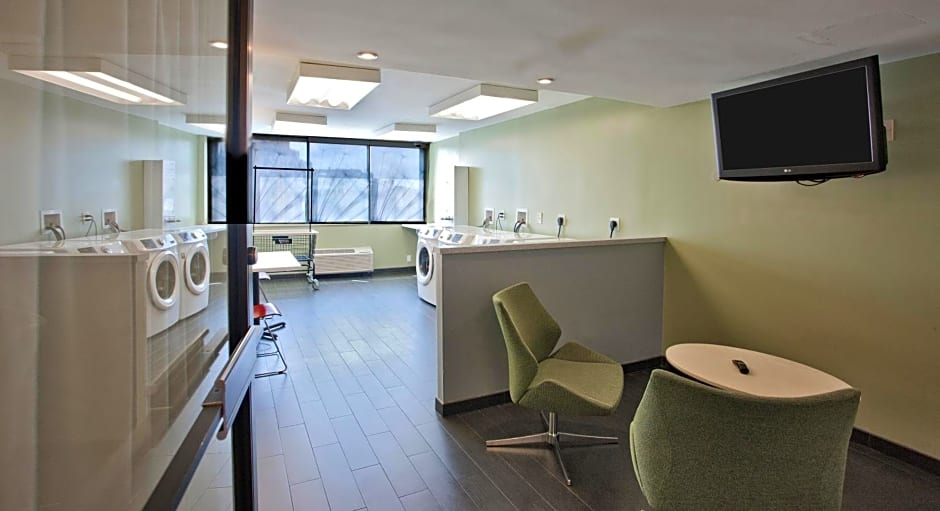 Holiday Inn Washington-Central/White House By IHG