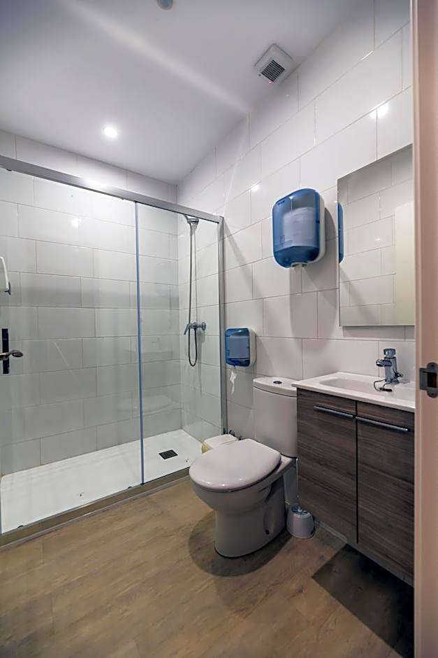 Albergue Santiago 15 Monforte