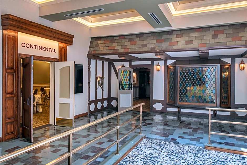 Best Western Plus The Normandy Inn & Suites