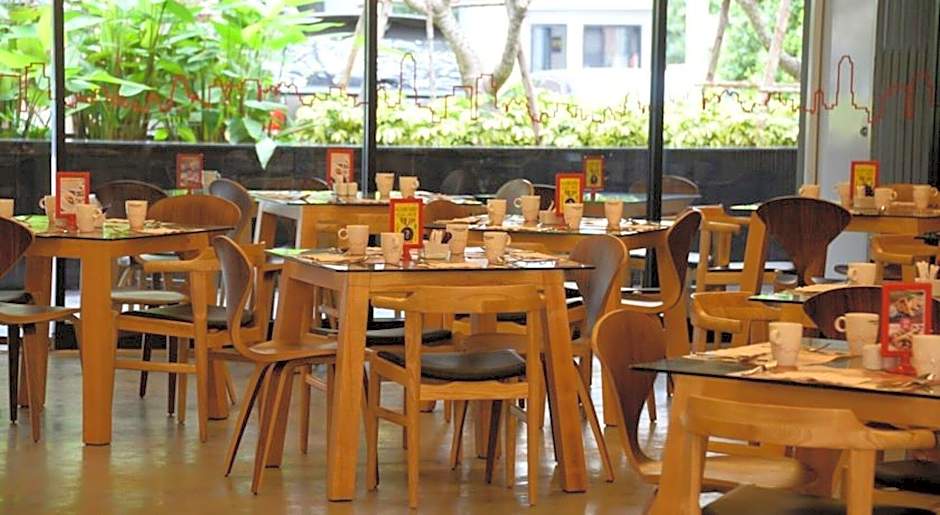 Galleria 12 Sukhumvit Bangkok By Compass Hospitality