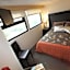 Aztic Hotel and Executive Suites