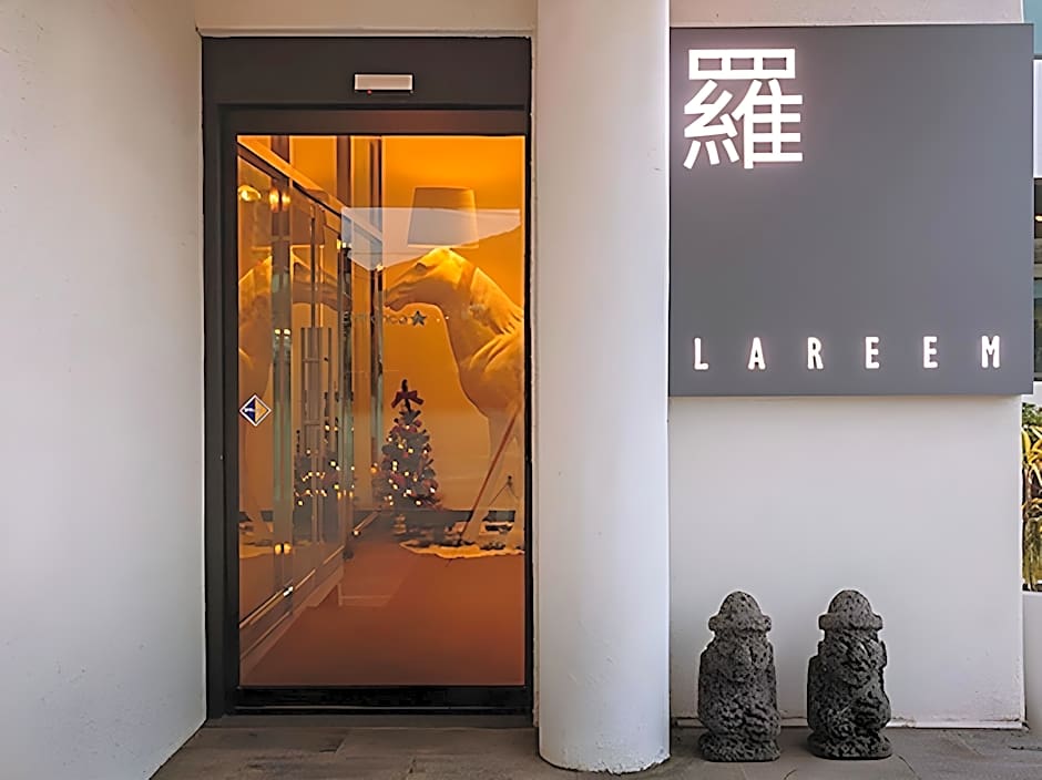 Lareem Boutique Hotel