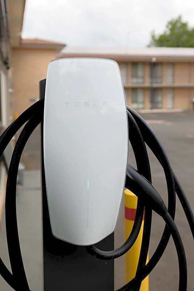 West End Motor Lodge