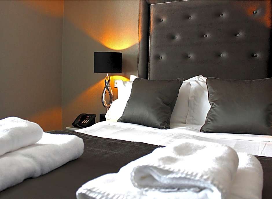 The Bold Hotel; BW Signature Collection