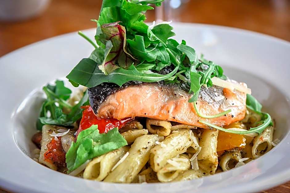 Boat Country Inn and Restaurant