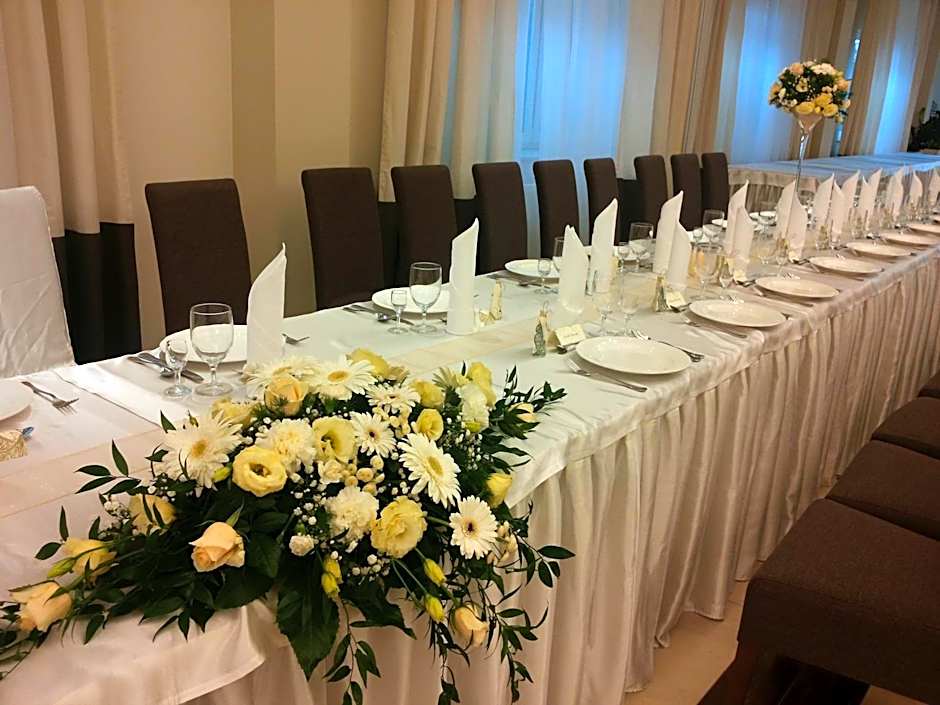 Hotel Feniks
