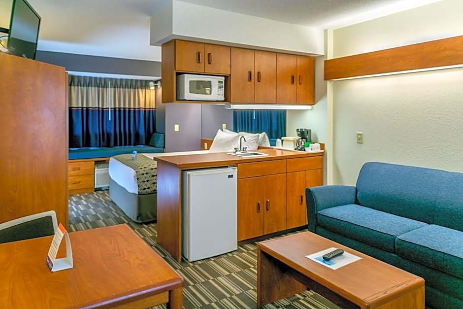 Microtel Inn & Suites by Wyndham Inver Grove Heights/Minne
