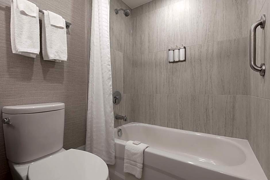 Valhalla Hotel & Conference Centre