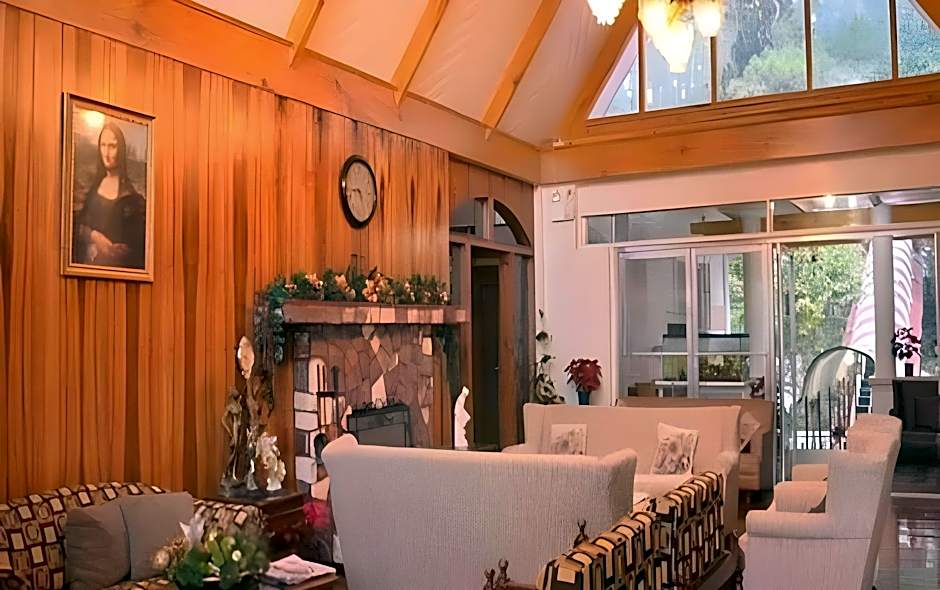 Villa Silvina Hotel and Restaurant