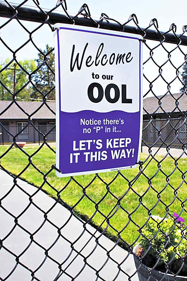 Cascade Lodge - Central Bend Retreat