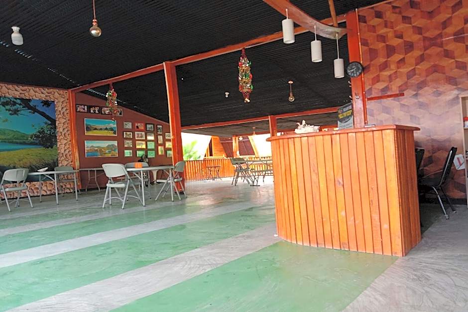 OYO 3025 Villa Alam Flores Labuan Bajo