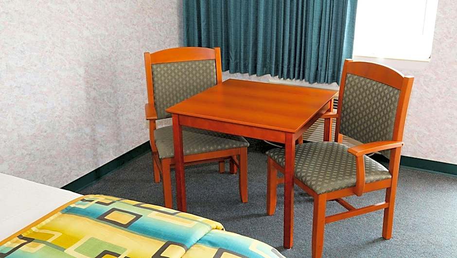 Magnuson Hotel Howell