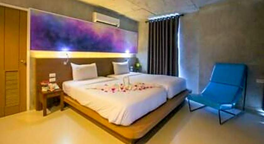 B2 Sea View Pattaya Hotel