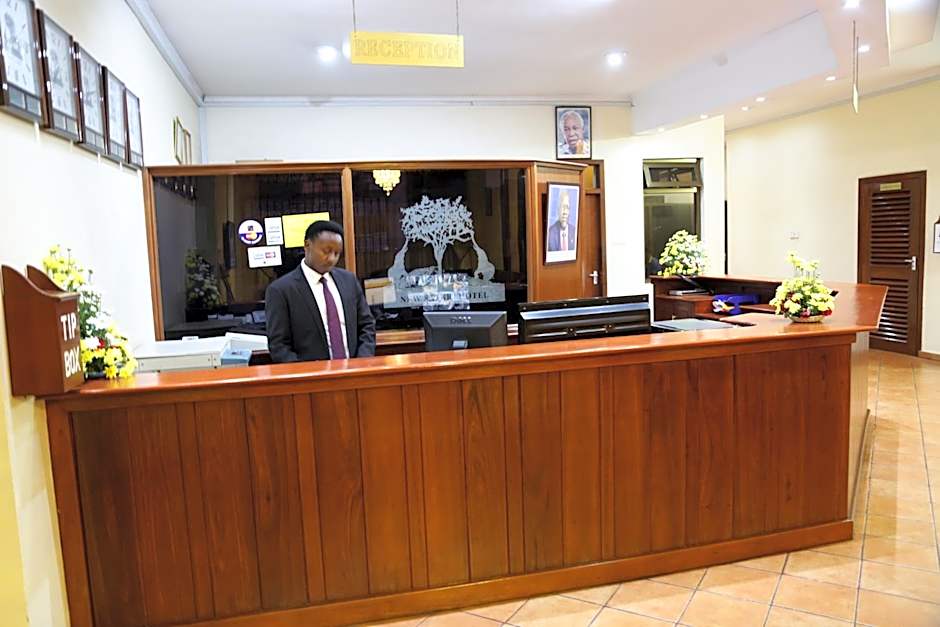 New Safari Hotel