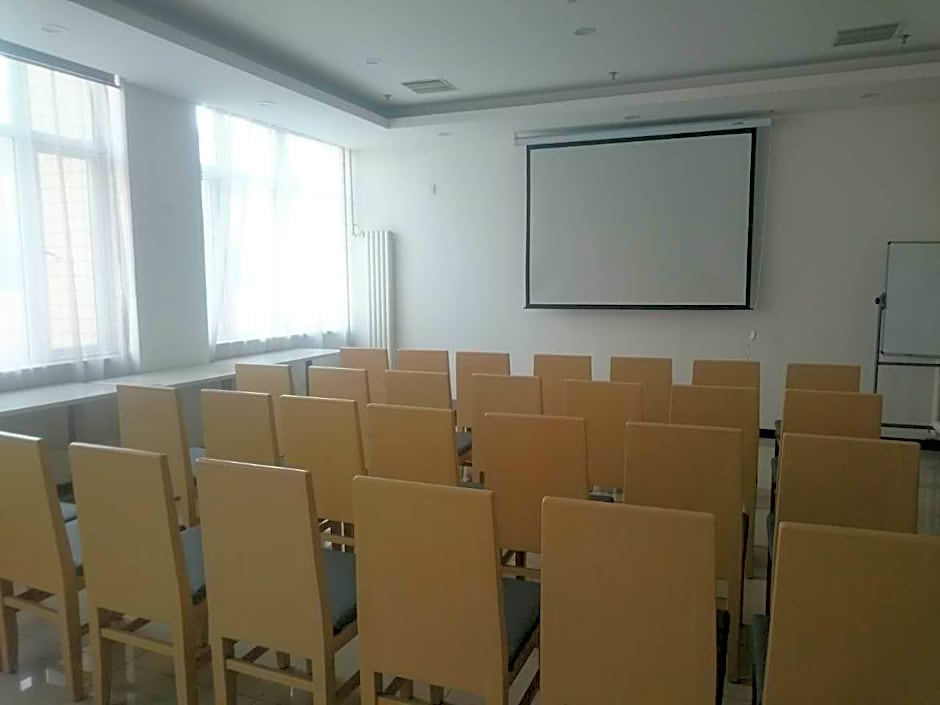 Hanting Hotel Luoyang Railyway Station