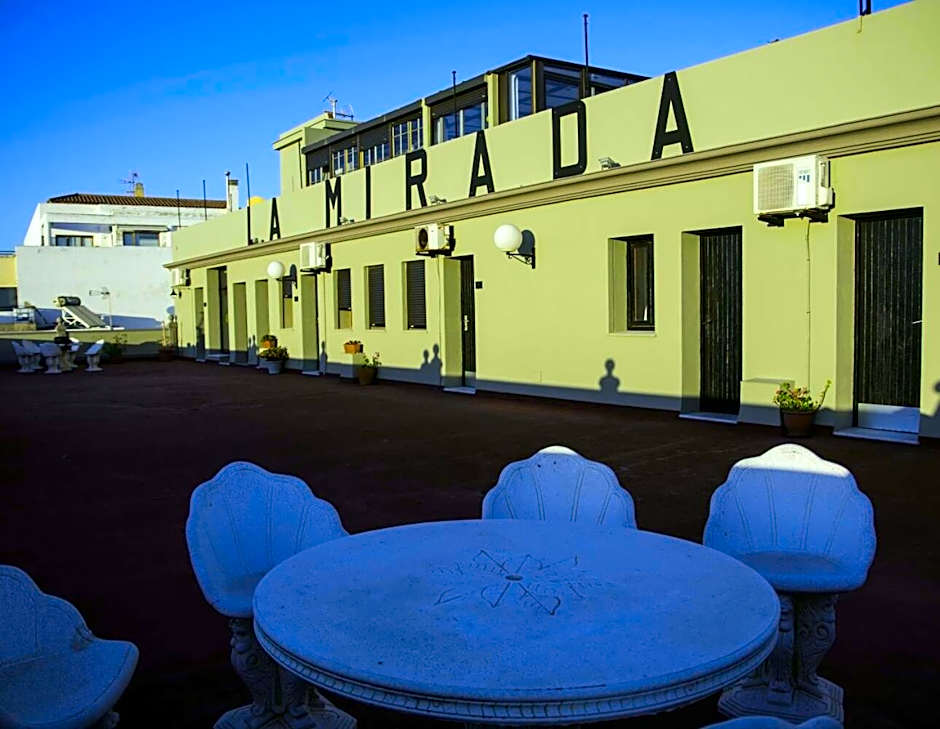 Hotel La Mirada