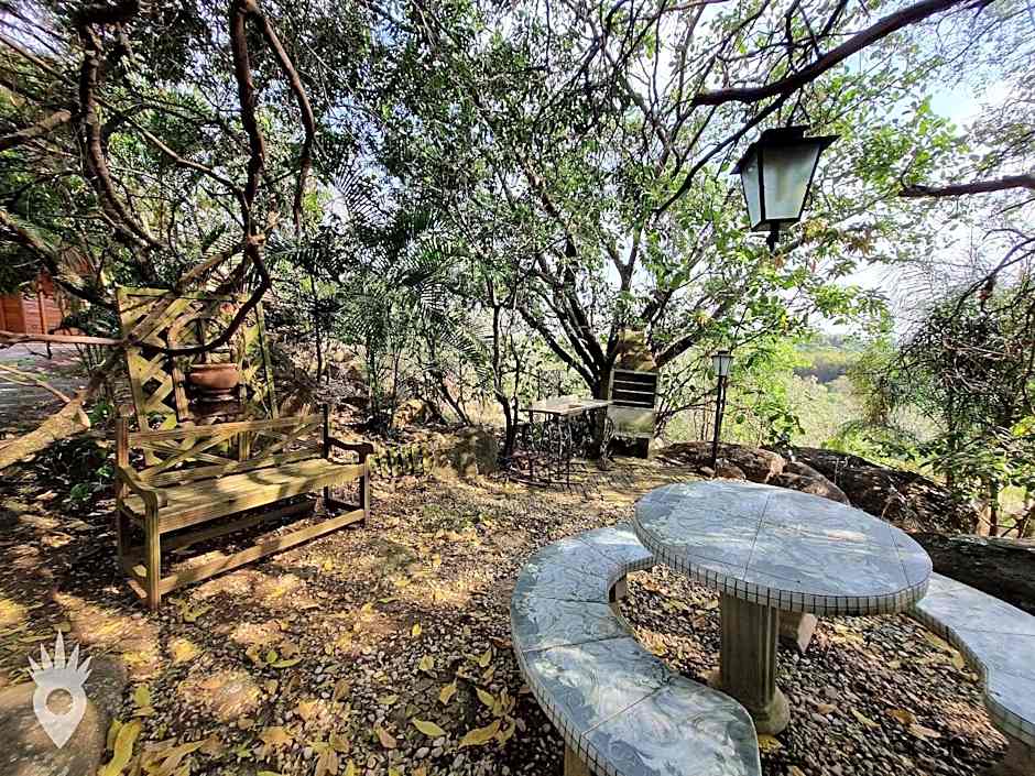 Chalé europeu com vista para natureza no interior