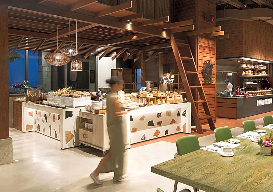 Ad Lib Hotel Khon Kaen