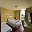 Hotel Petit Royal