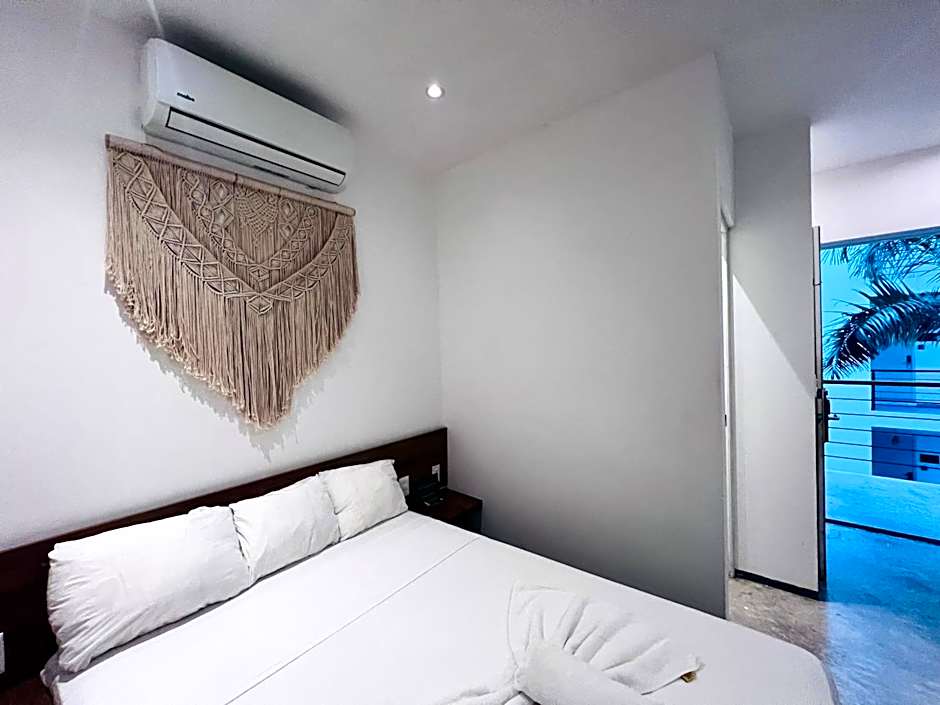 Coco Live Suites