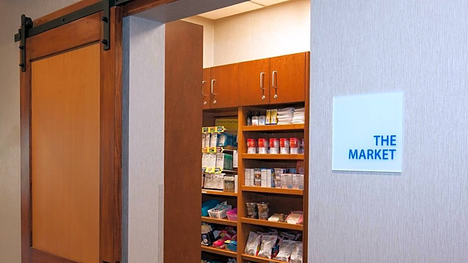 Holiday Inn Express & Suites Cheney By IHG