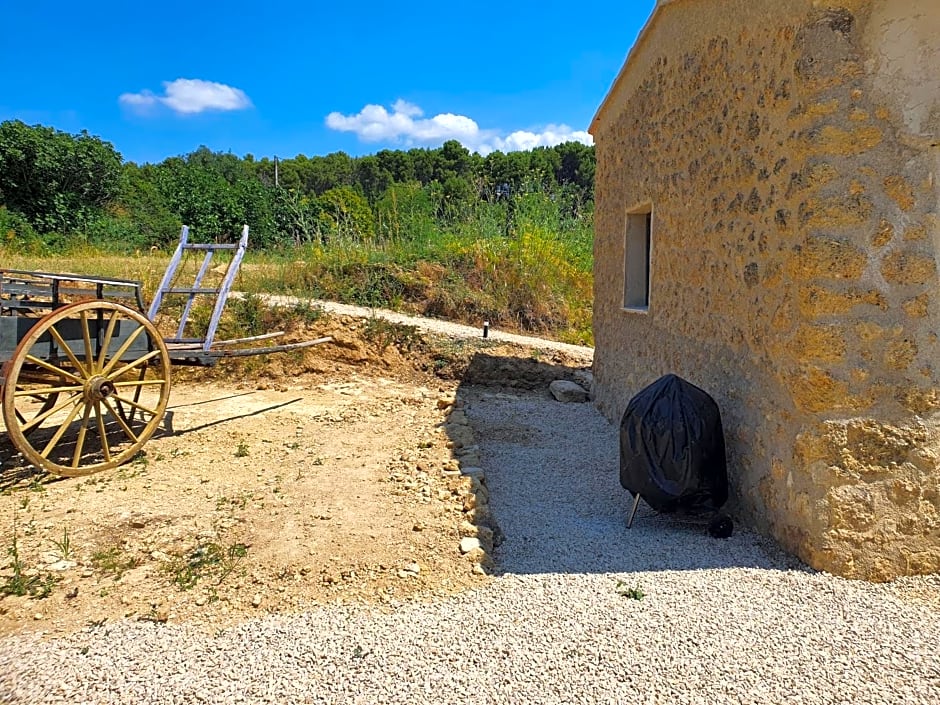 Bastide Bellugue Maison d'hôtes réseau Bienvenue à La Ferme à 3 minutes de Lourmarin