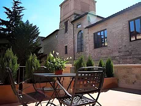 Hotel & Residenza 100 Torri