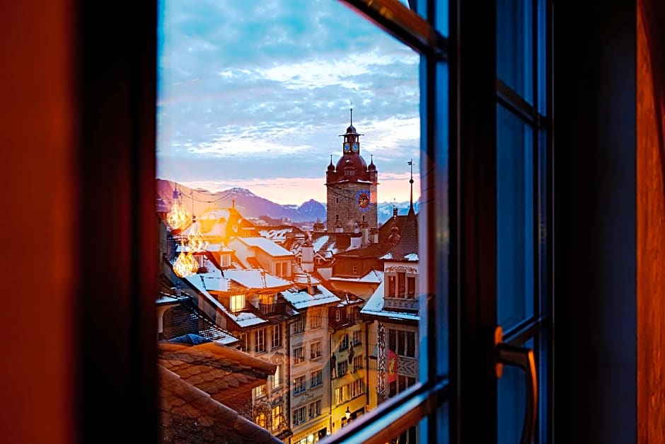 The Lubo - Self Check-In