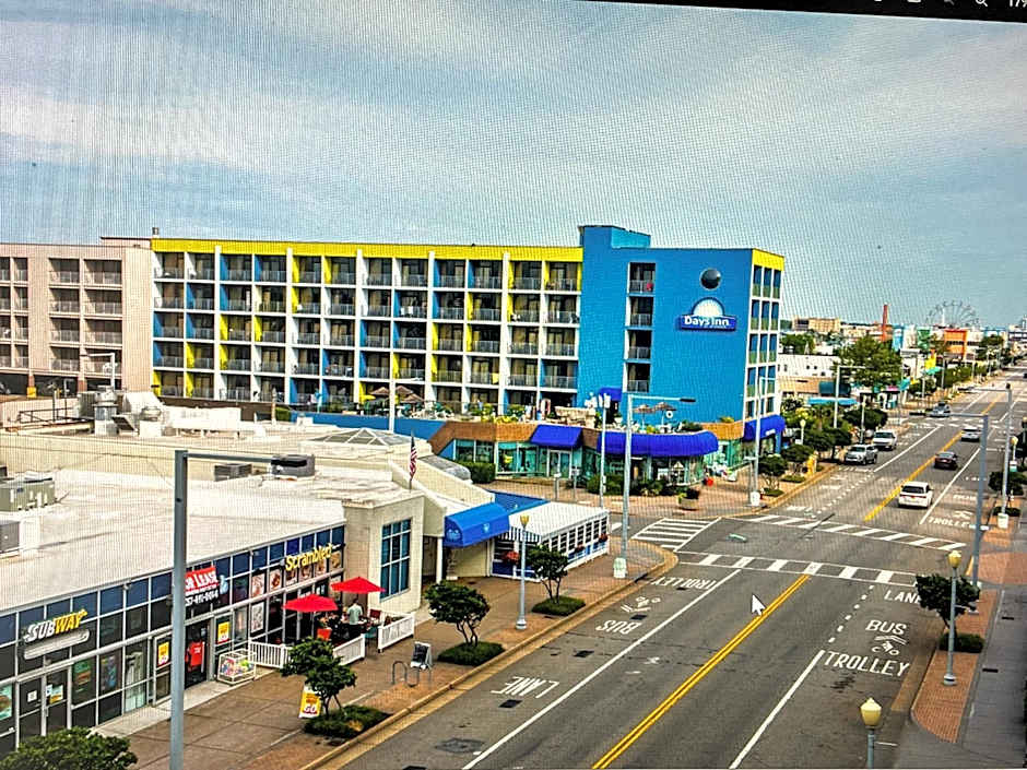 Days Inn by Wyndham Virginia Beach At The Beach