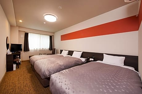Triple Room with breakfast
