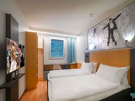Cinema Twin Room