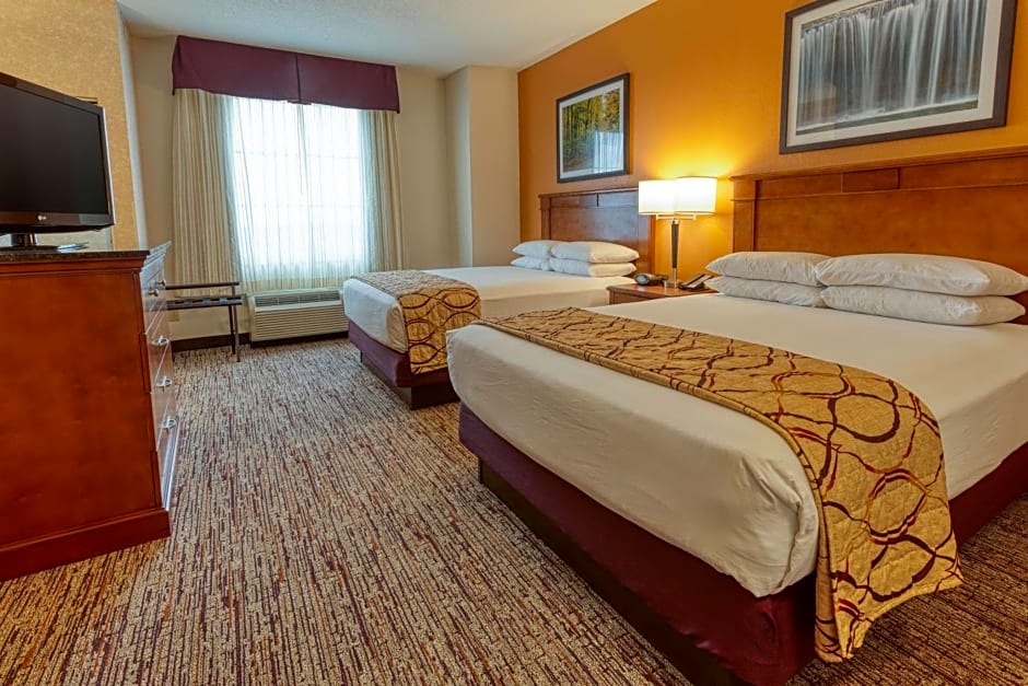 DRURY INN & SUITES INDIANAPOLIS NORTHEAST