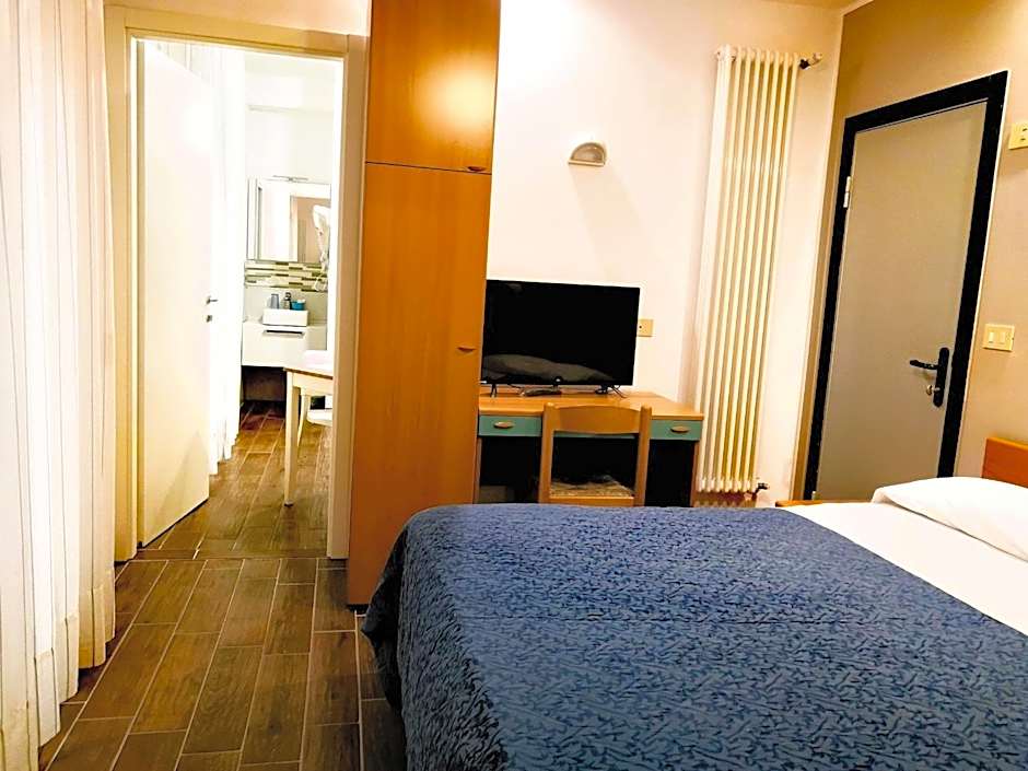 Hotel Iride Apartments & Rooms- ideale per famiglie e coppie
